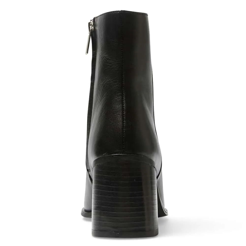 Morocco Boot in Black Leather